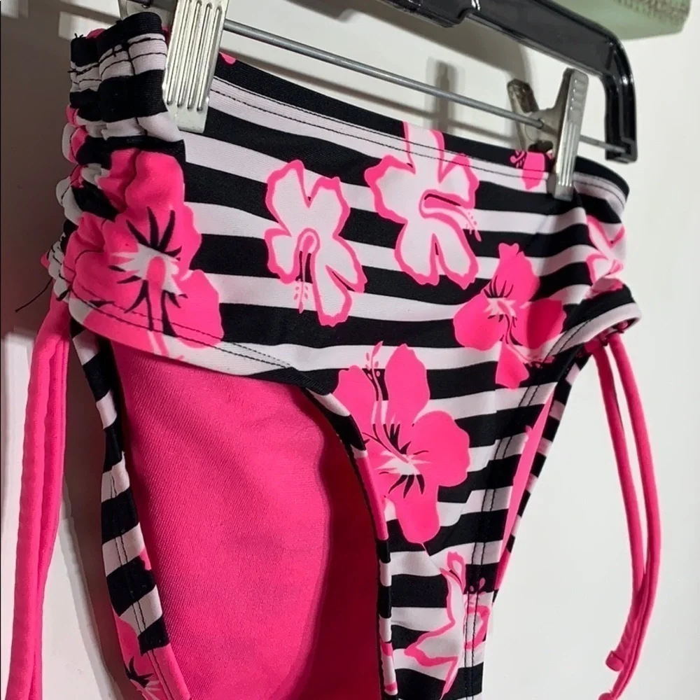 Justice Hot pink hibiscus striped bikini bottom girls size 10